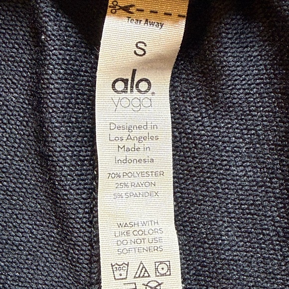 ALO Yoga Black Court Side  Tearaway Snap  Pants - Picture 2 of 7